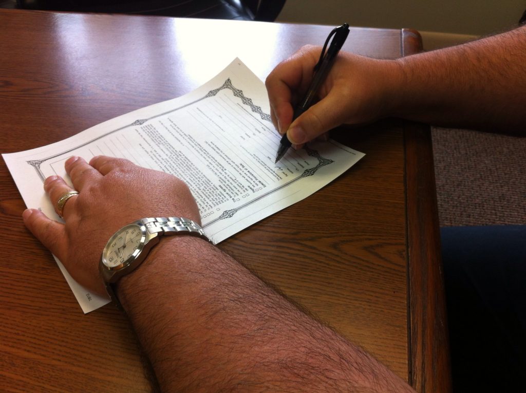 Why Choose Consolidated Automotive for Vehicle Title Transfer Services?