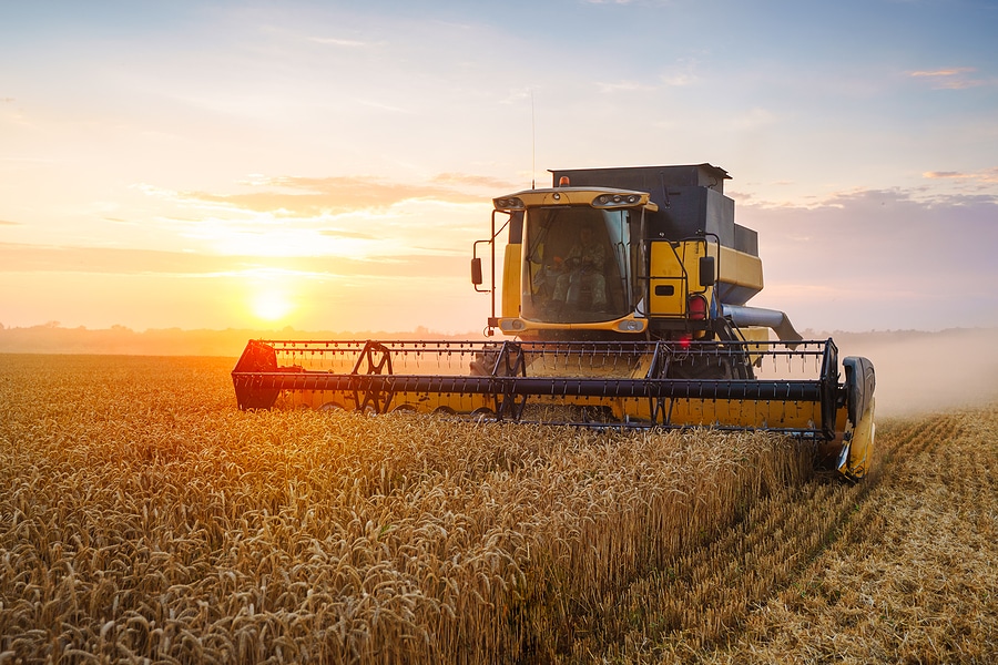 Top Benefits of Offering Heavy-Duty Equipment Financing